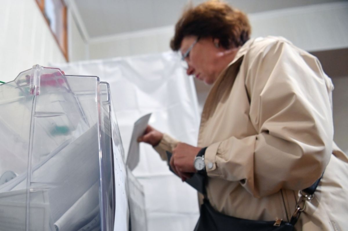 На участках Херсонской области образовались очереди из желающих голосовать