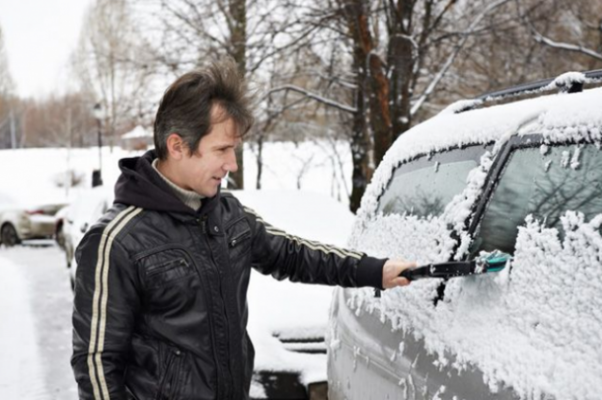 Нужно ли прогревать машину летом. Автомобилист зимой. Эксплуатация автомобилей зима. Изменения зимой. Изменение авто.