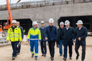 Сергей Собянин осмотрел ход строительства южного участка Московского скоростного диаметра.