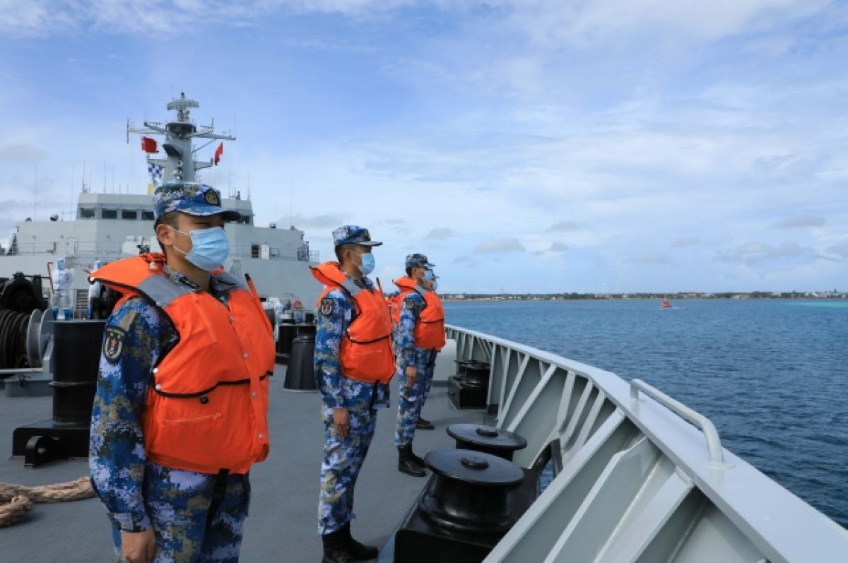 В зону у спорных островов Сенкаку вошли два патрульных корабля КНР  СМИ