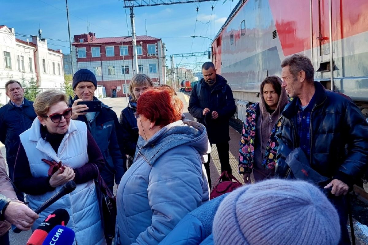 Диаспоры тюмени. Поезд надежды. Акция поезд надежды. Поезд надежды 2008 год Вологда. Краснодон Тюмень новости.