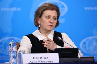 Попова сообщила об интенсивном снижении заболеваемости COVID-19 в России