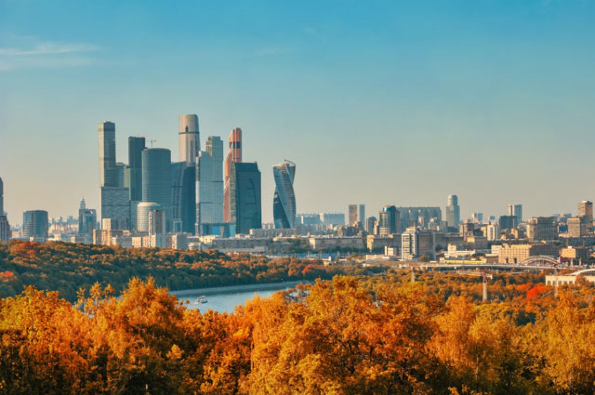 Вильфанд спрогнозировал солнечную золотую осень в Москве с 6 октября