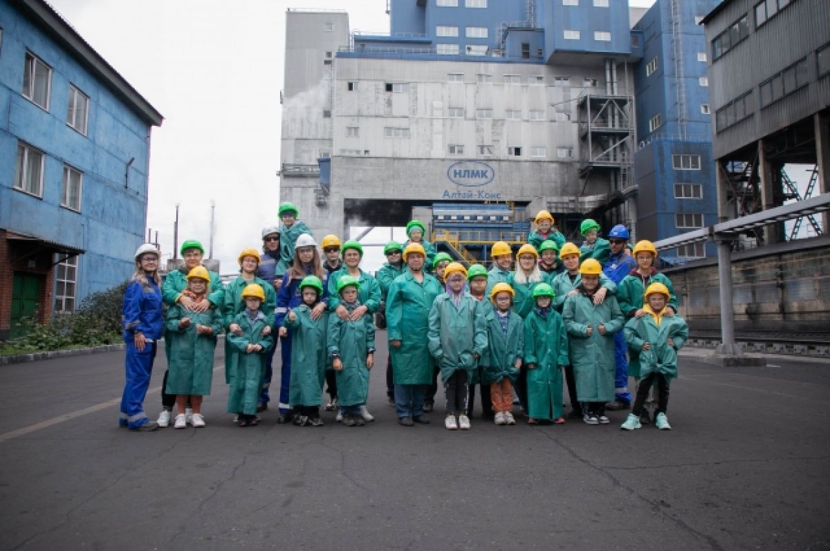 Алтай-Кокс в ходе экскурсий посмотрели около 500 детей