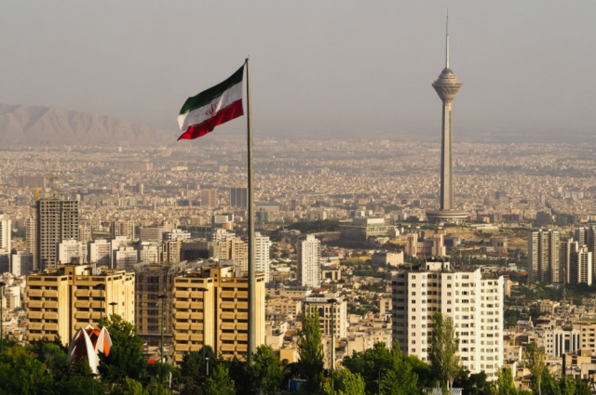 «Зелёный коридор» для Ирана и России. Выход из кольца санкций?