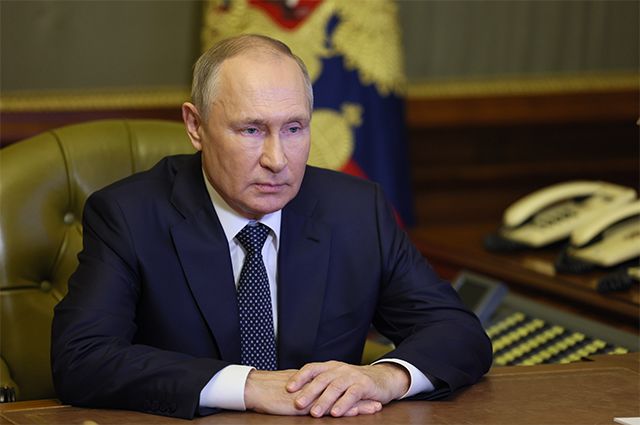 10 октября 2022. Президент РФ Владимир Путин проводит оперативное совещание с постоянными членами Совета безопасности РФ в режиме видеоконференции.