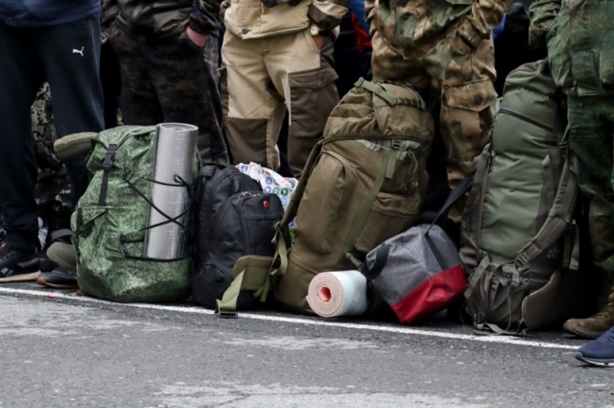 Добровольцы продолжают приходить на пункты мобилизации в Москве