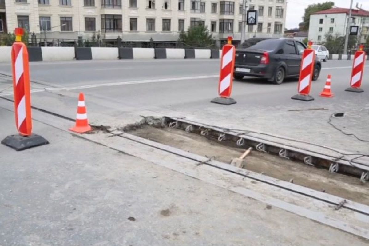 В Махачкале начали ремонт моста, соединяющего проспекты Гамзатова и Петра I  | АиФ Дагестан