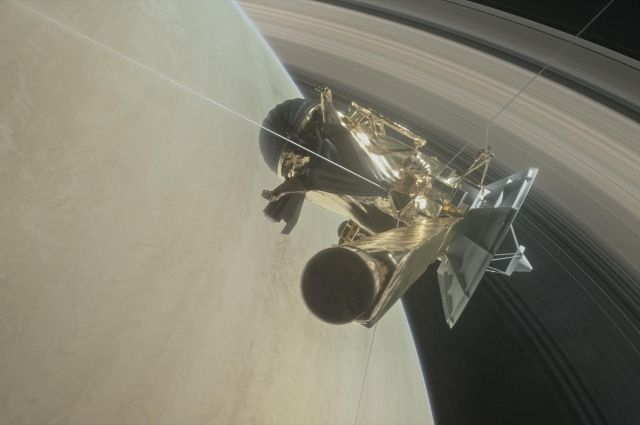 Зонд «Кассини» у Сатурна. 