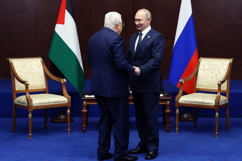 Президент Владимир Путин и президент Палестины Махмуд Аббас