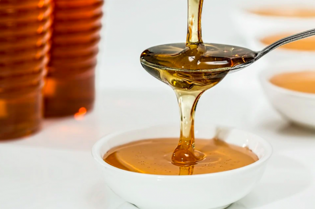 188 литров мёда продали на ярмарке в Брянске
