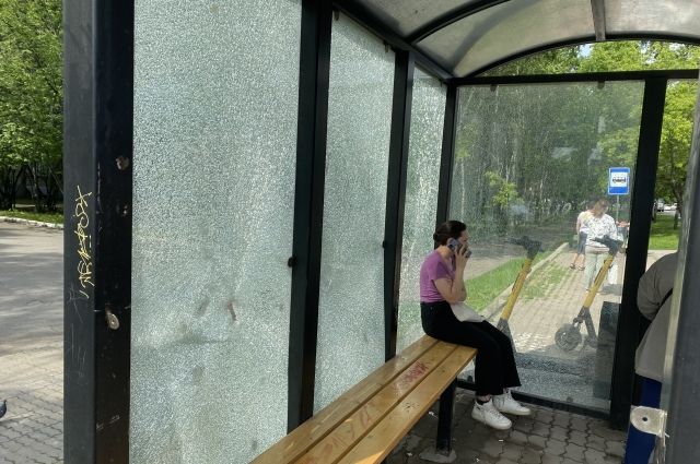 Казанскую школьницу два раза провезли мимо нужной остановки. 