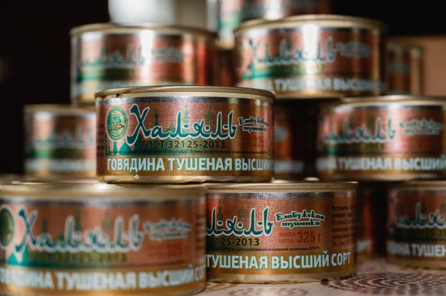 В Татарстане закупили 14 тонн халяльной тушенки для отправки в зону СВО. 