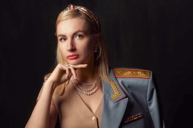 Екатерина Колотовкина, супруга генерал-лейтенанта, директор по развитию фонда поддержки военнослужащих и их семей «Звезда и Лира». 