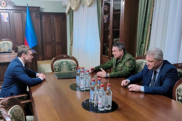 С руководством ЛНР обсудили перспективы сотрудничества.