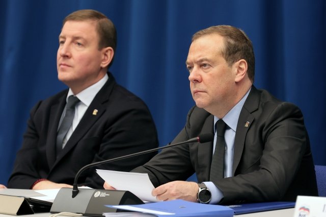 Андрей Турчак и Дмитрий Медведев.  