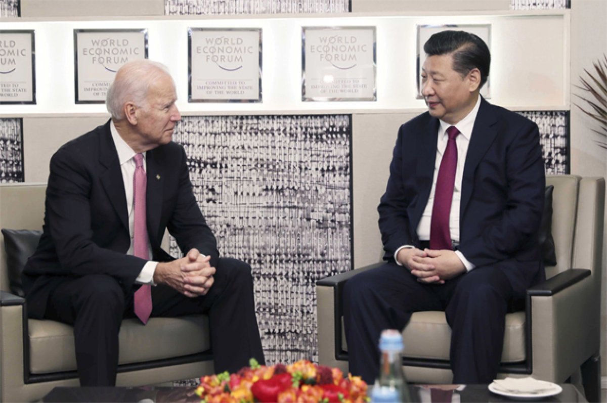 Джо и Си. Байден рассказал, как провел трое суток наедине с лидером Китая