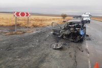 На трассе М-5 «Урал» при столкновении с Renault погиб 27-летний водитель «Калины».