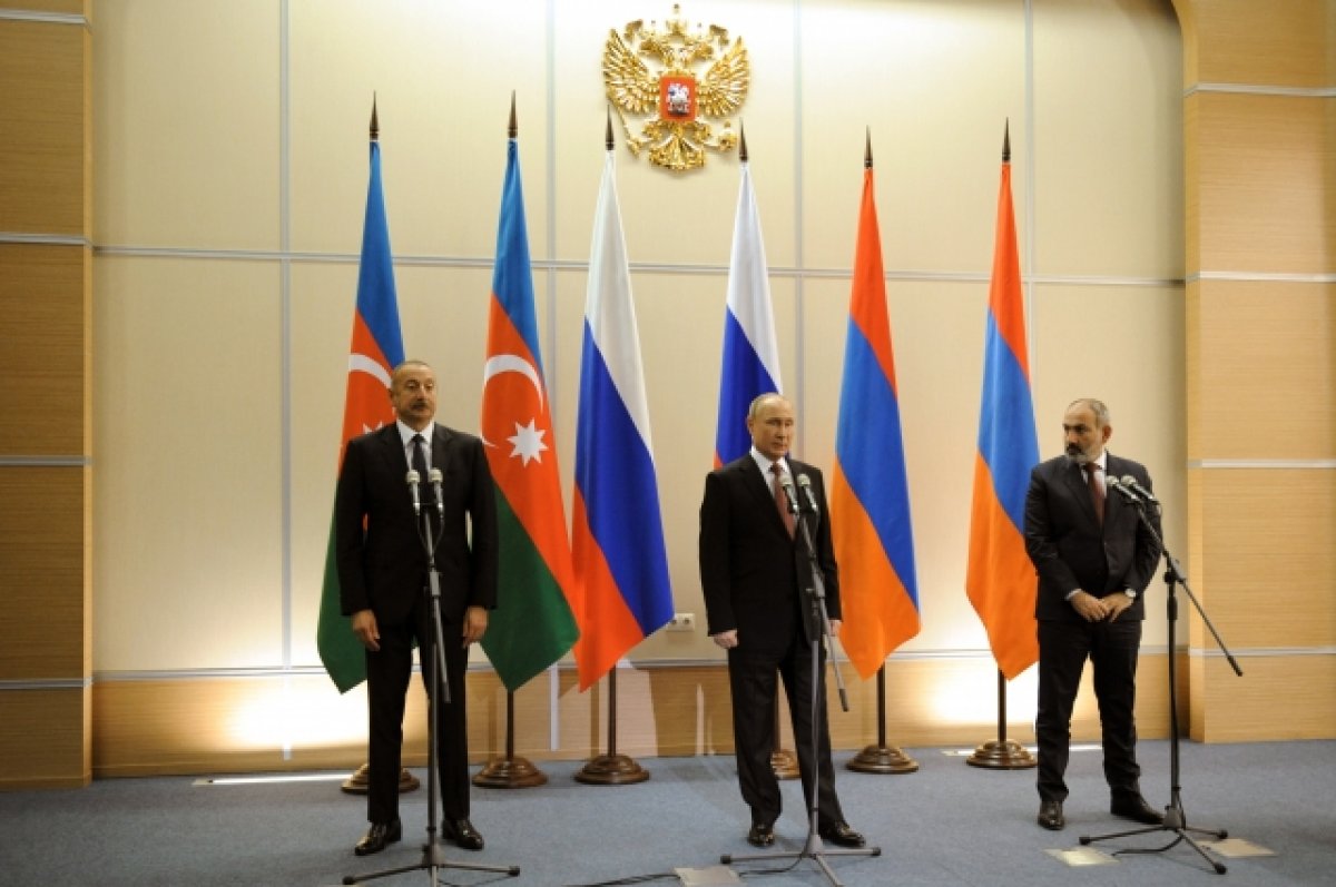 Путин сообщил, что совместное заявление по Карабаху согласовано