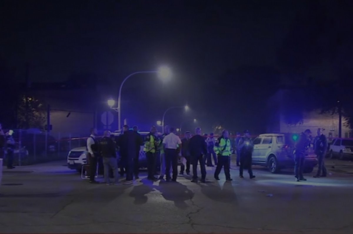 СМИ: в Чикаго из-за стрельбы в ночь на Хэллоуин пострадали 14 человек