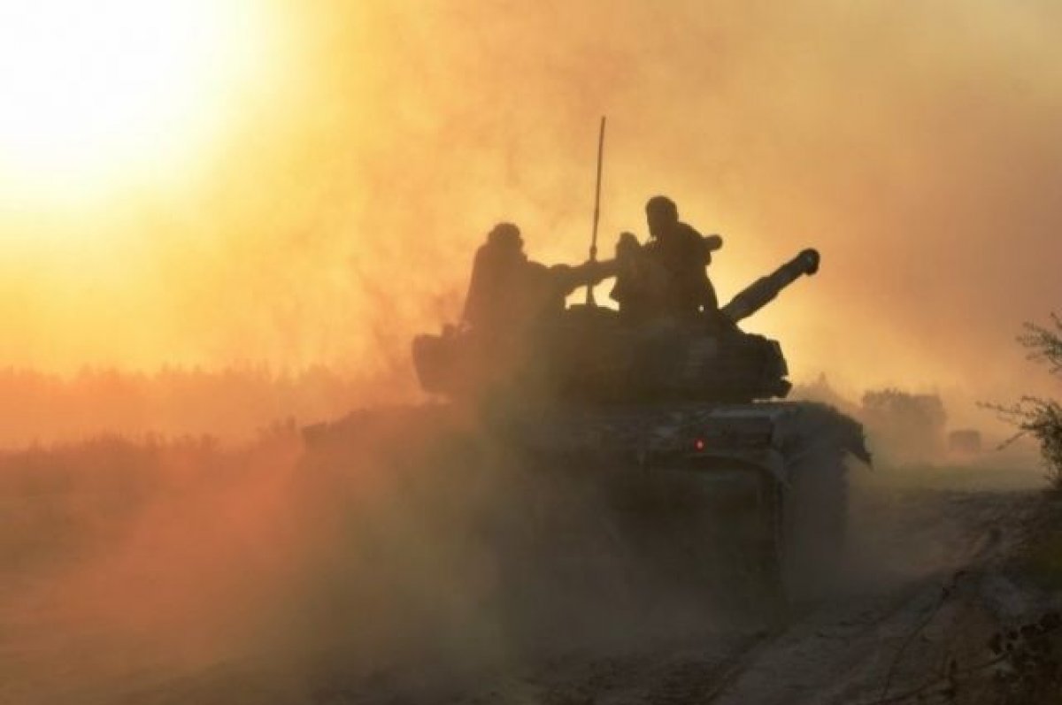 Стремоусов: боевики ВСУ стягивают все больше танков к Херсонской области