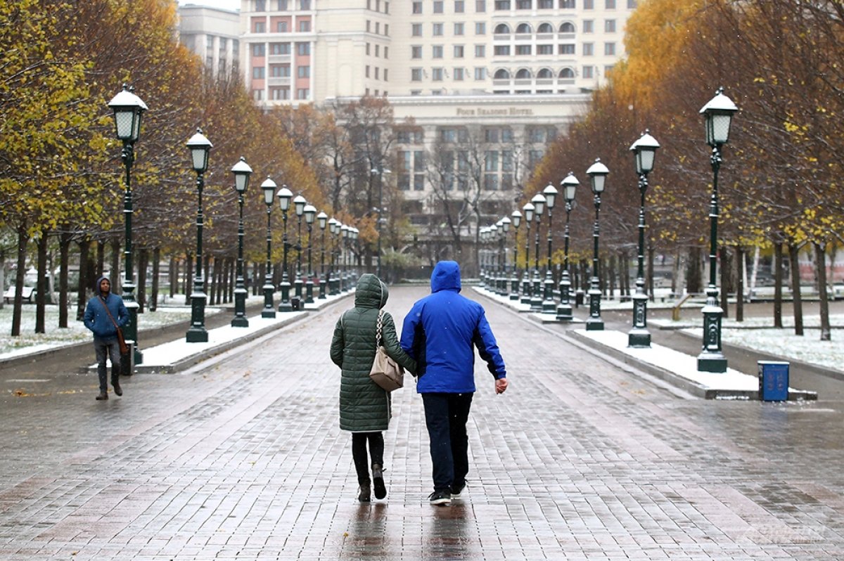 Синоптик предупредил москвичей о резком похолодании к концу выходных