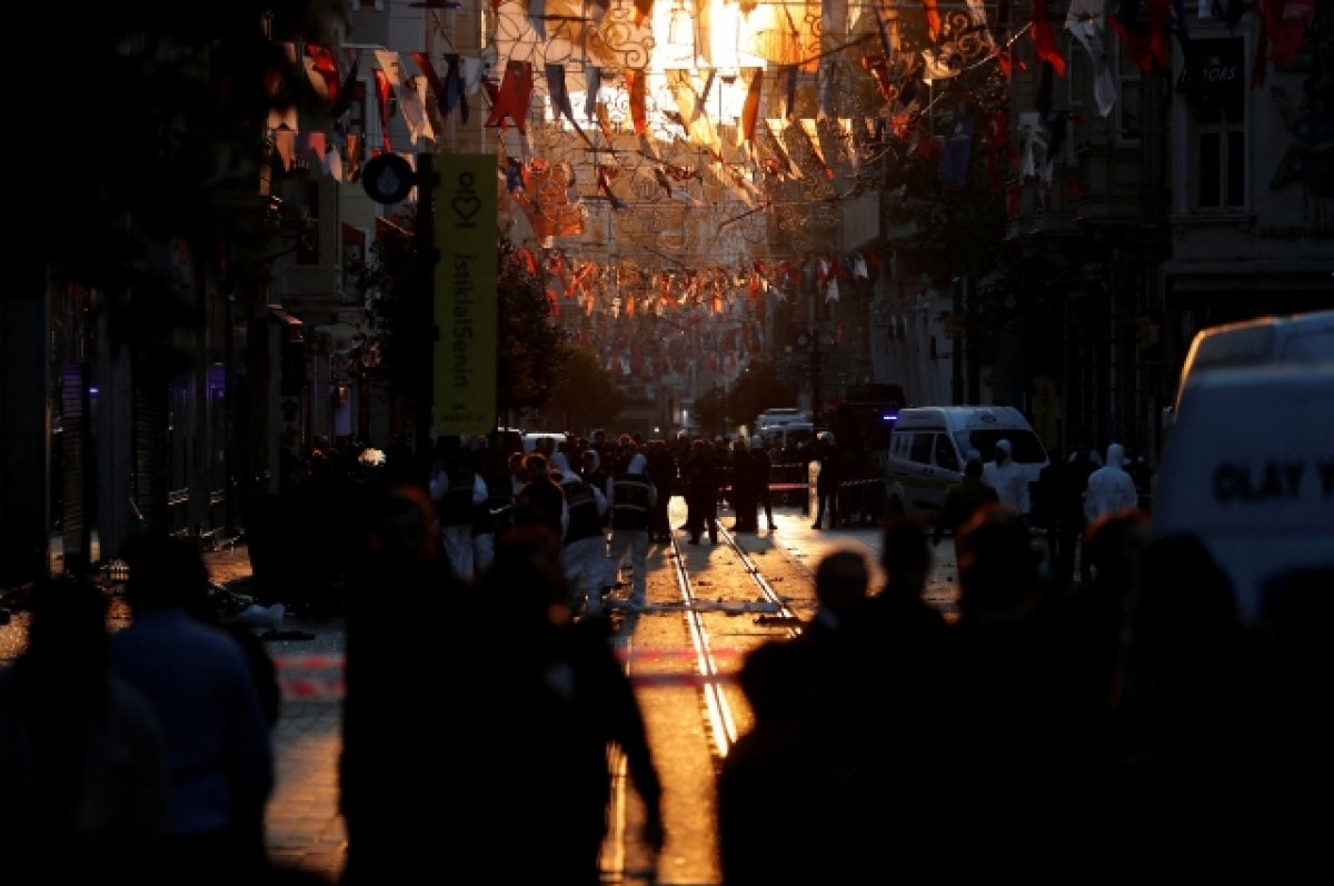 МВД Турции: организаторы взрыва в Стамбуле получат жесткий ответ