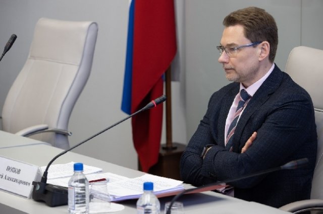 Сергей Попов стал депутатом ЗС от «Единой России» в 2012 году.