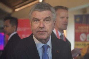 Томас Бах