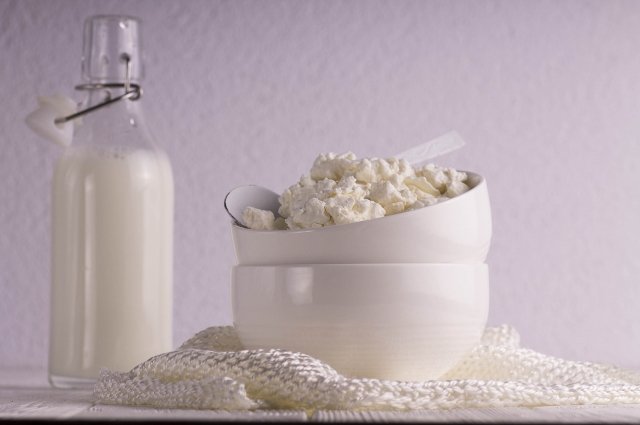 Чудеса, да и только: в Оренбуржье на одном из заводов из 125 кг молока сделали 800 кг творога.