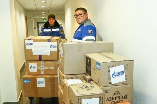 Оренбургские газодобытчики отвезли очередную партию гуманитарной помощи в Фонд «Защитник».