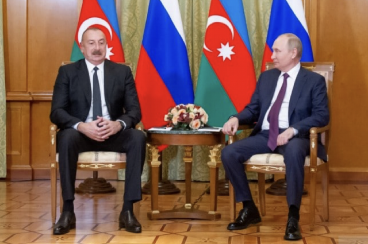 Путин провел телефонный разговор с Алиевым 22 ноября