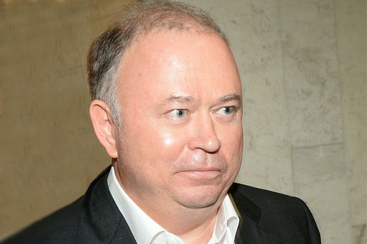 МВД объявило в розыск журналиста Караулова