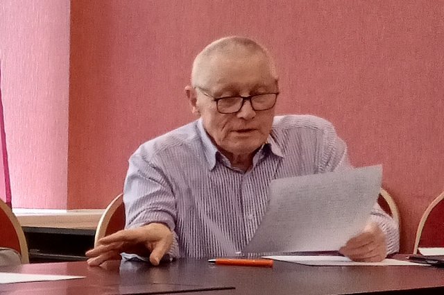 Ответственный секретарь Сахалинского отделения Союза писателей России Николай Тарасов.