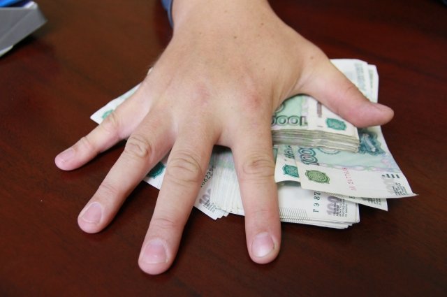 В Оренбуржье прокуратура обнаружила факт невыплаты зарплаты