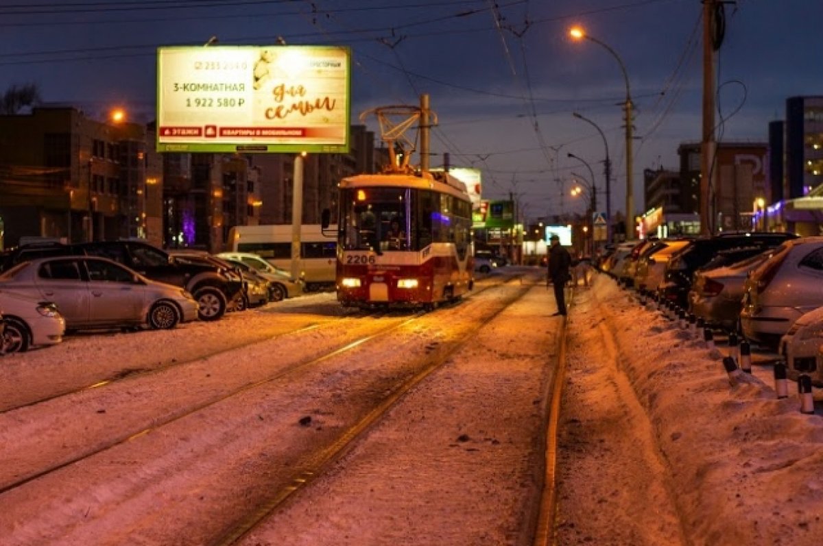 Число пострадавших в аварии с двумя трамваями в Новосибирске возросло до 15