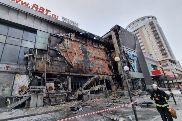 Почти 100 предпринимателей пострадали из-за пожара в торговом центре.