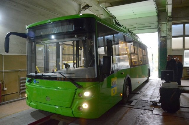 Новые автобусы появились на улицах Оренбурга
