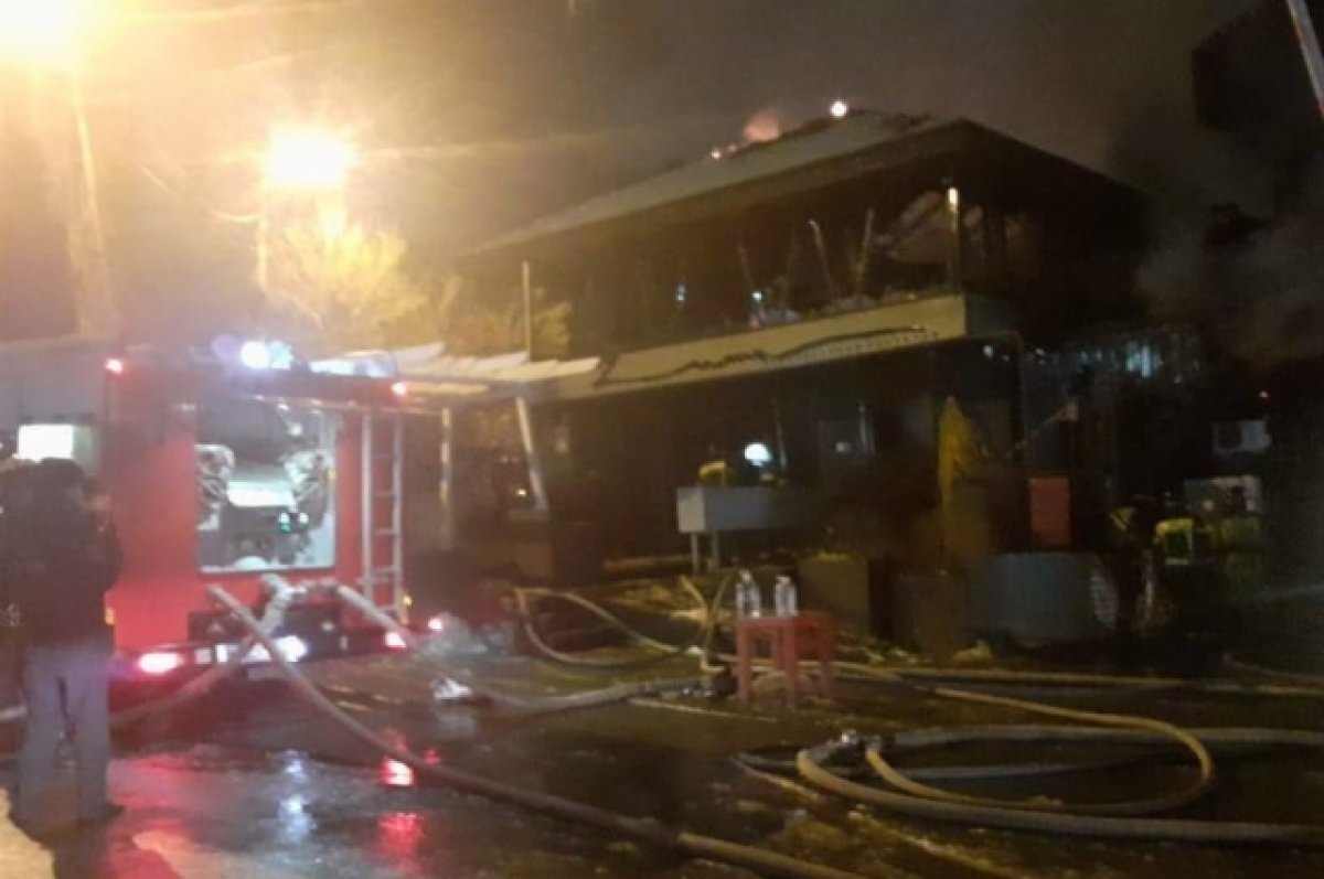 Во Владивостоке произошел пожар в ресторане Zuma, пострадавших нет