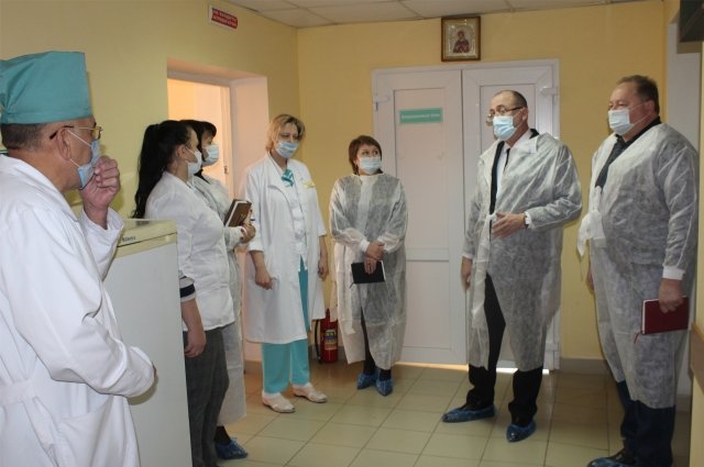 Главный врач Алатырской ЦРБ обещал, что роддом откроется в следующем году.