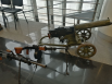 В фойе ККЗ «Пенза» была представлена экспозиция музея автошколы Каменки, посвящённая Великой Отечественной войне. Среди экспонатов - пулеметы времен ВОВ, в том числе легендарный пулемет «Максим».