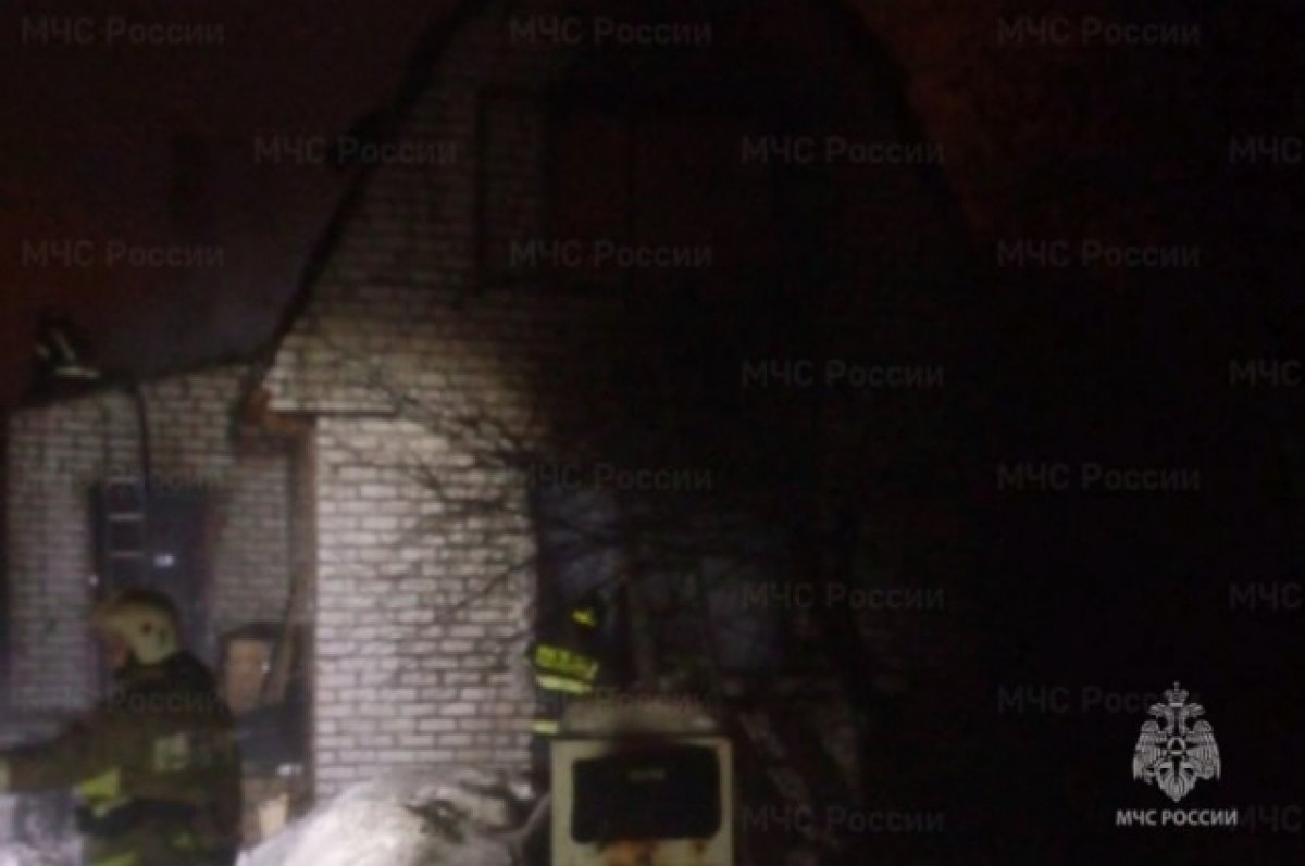 На пожаре в Клинцах на Брянщине пострадал человек