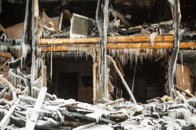 Трагедия произошла в Сургутском районе, где загорелся деревянный дачный дом