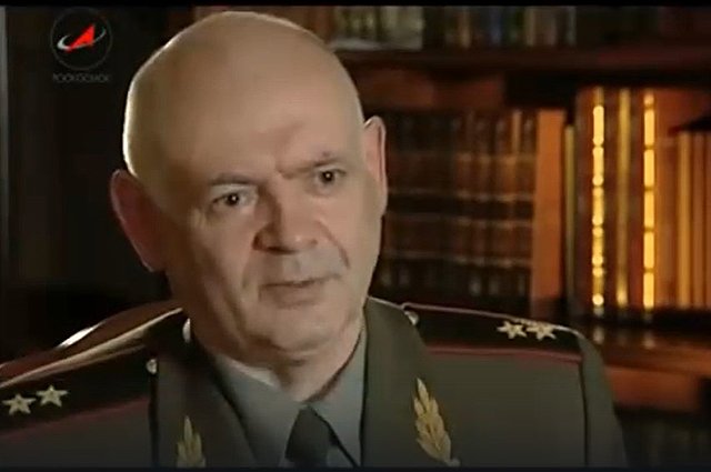 Генерал-лейтенант в отставке Алексей Савин.