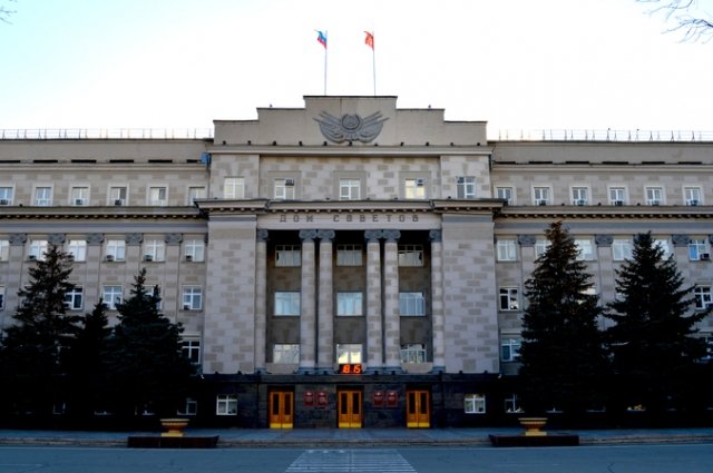 Депутаты Заксобрания Оренбуржья повысили себе компенсацию расходов.