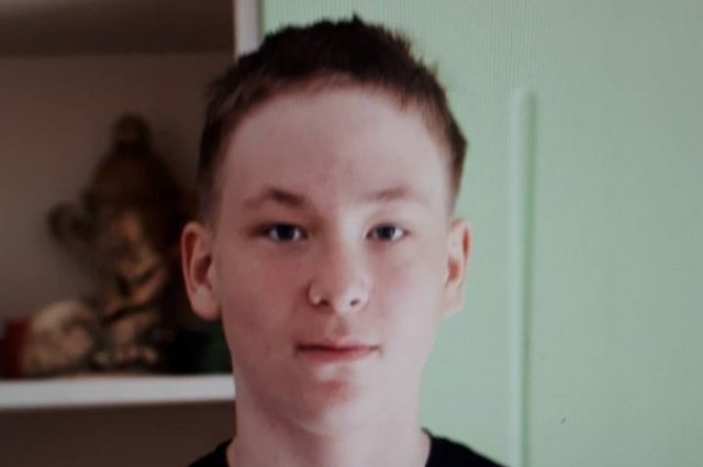 Пропавшего ищет полиция.