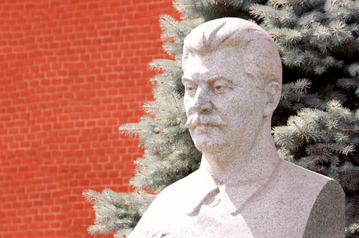 Личность Иосифа Сталина в Татарстане оказалась в центре скандала.
