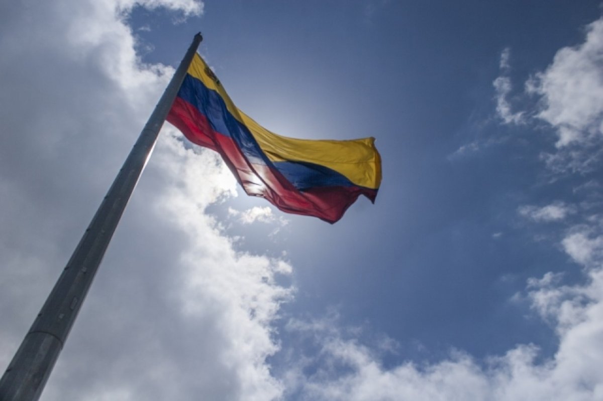 В Венесуэле хотят сместить Гуайдо с поста главы «временного правительства»