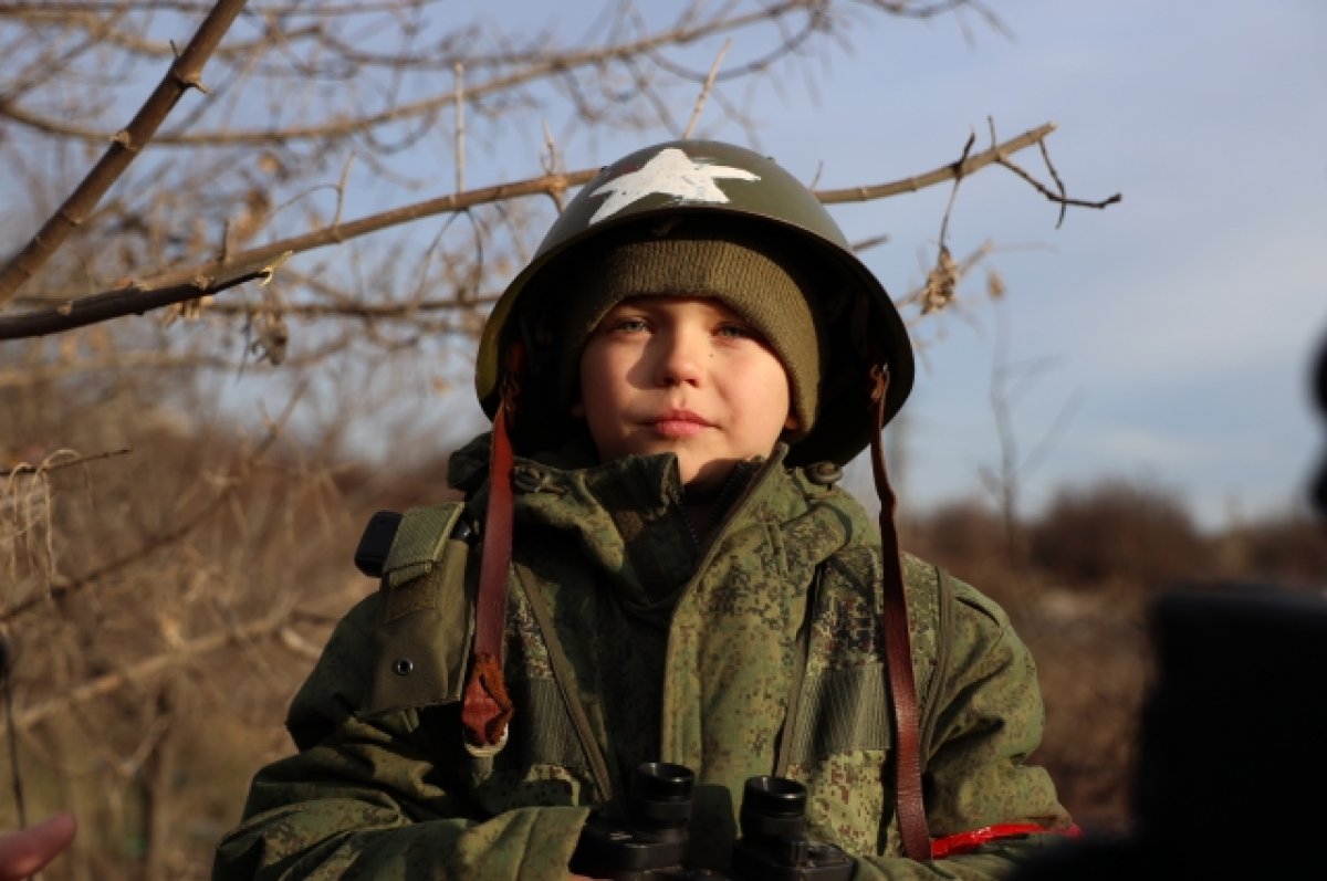Поддерживающий ВС РФ Кирилл из ДНР рассказал, что хочет стать военным