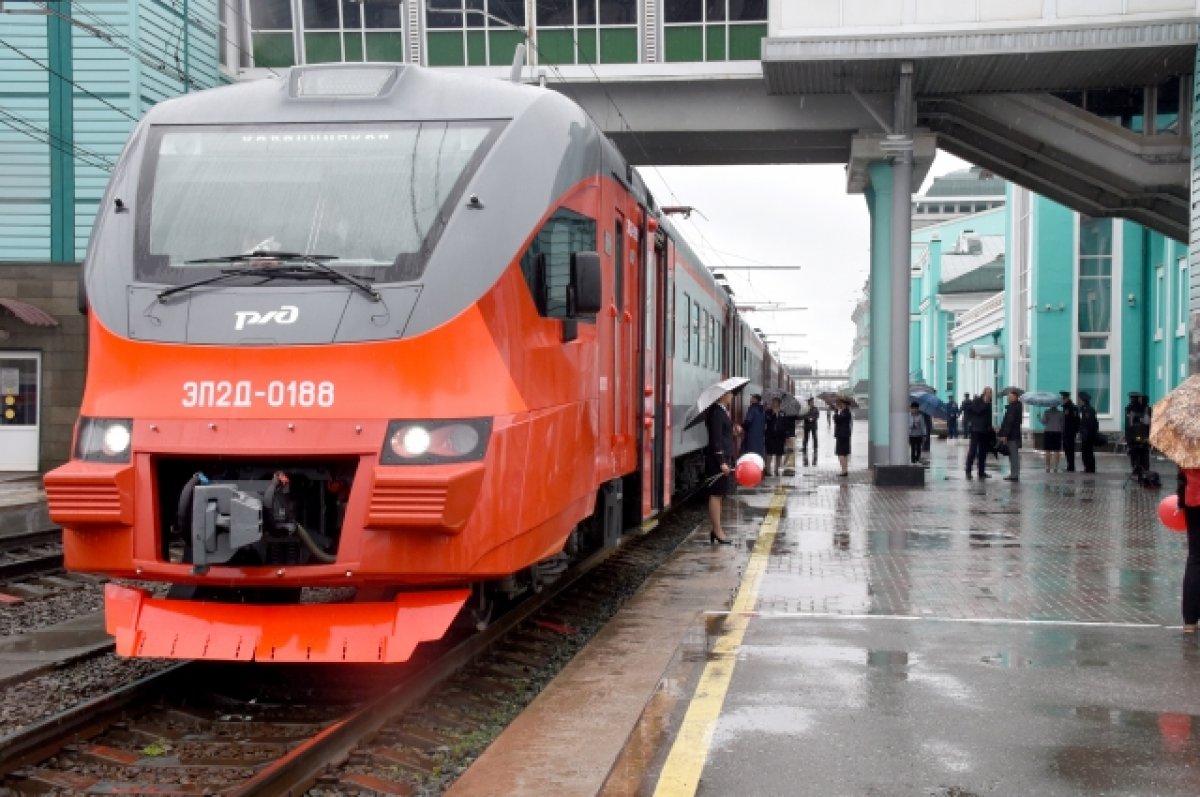 Поезд татарская омск